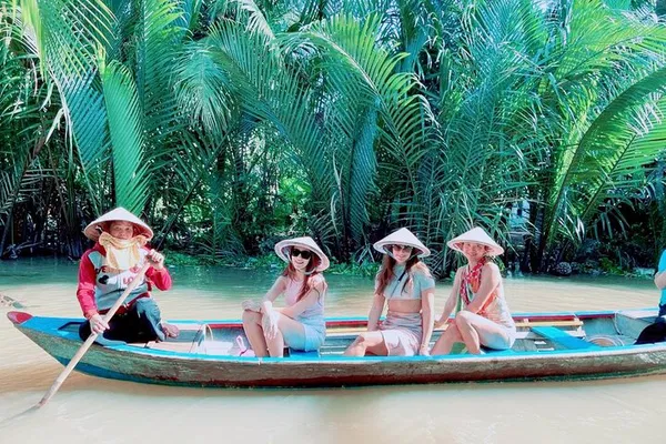 Cu Chi Tunnels & Mekong Delta: Small-Group Day Trip