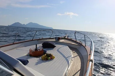 Capri Coastal Cruise: Sail, Swim & Explore from Positano