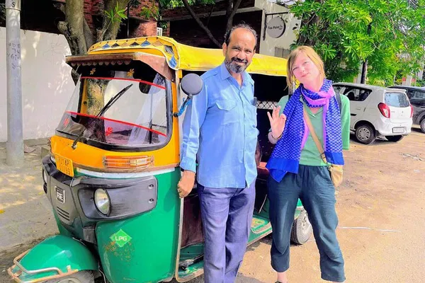 Jaipur Tuk-Tuk Adventure: Unveiling Pink City's Treasures!