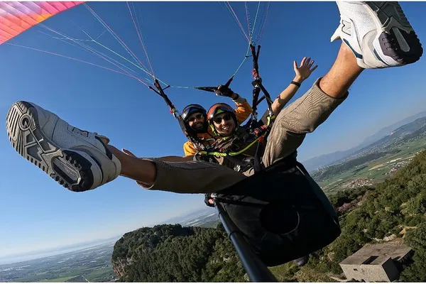 Paestum Paragliding: Soar Over Salerno's Coast!