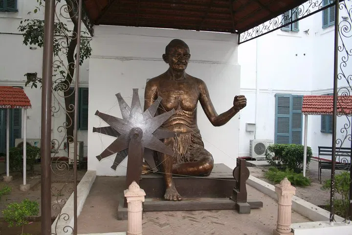 img0