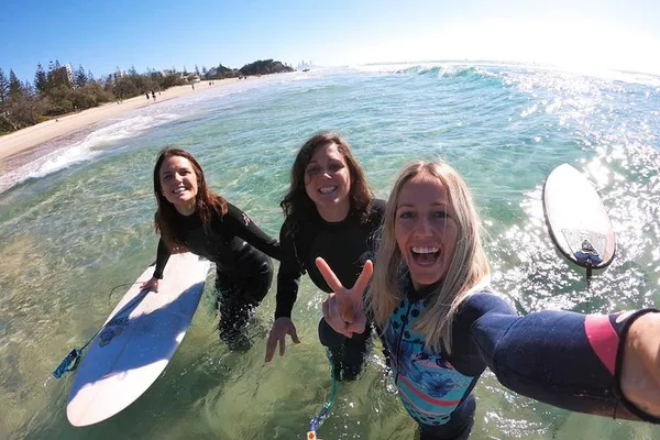 Caves Beach Surf Sisters: Private Lessons for Ultimate Wave Riding