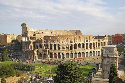 Discover Rome's Timeless Wonders: A Personalized Half-Day Tour