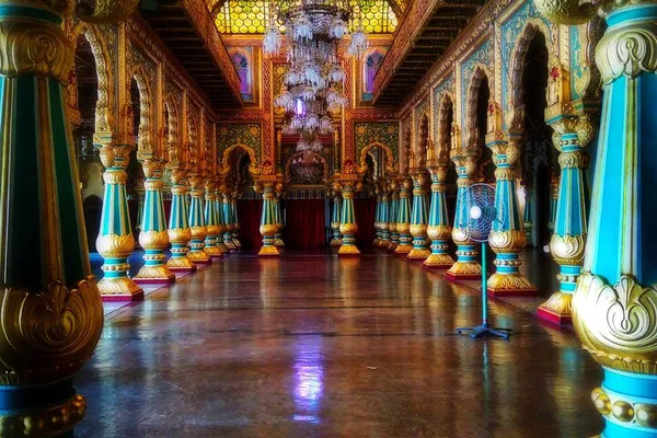 Discover Mysore's Heritage: A Captivating Day Tour from Bangalore