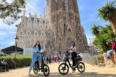 Discover Barcelona's Architectural Wonders: A Gaudi E-Bike Adventure
