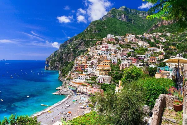 Amalfi Coast Tour: See Positano, Amalfi & Ravello
