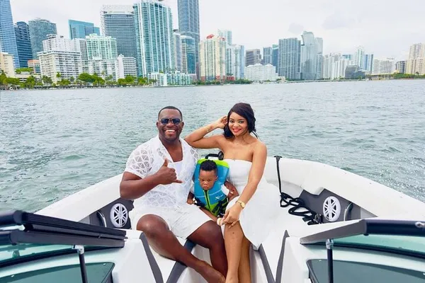 Miami Skyline Cruise: Champagne Views & Instagram Moments!