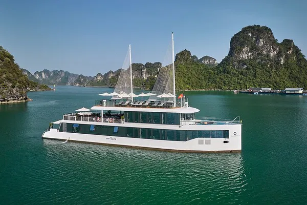 Halong & Lan Ha Bay Luxury Day Tour: Official Jade Sails