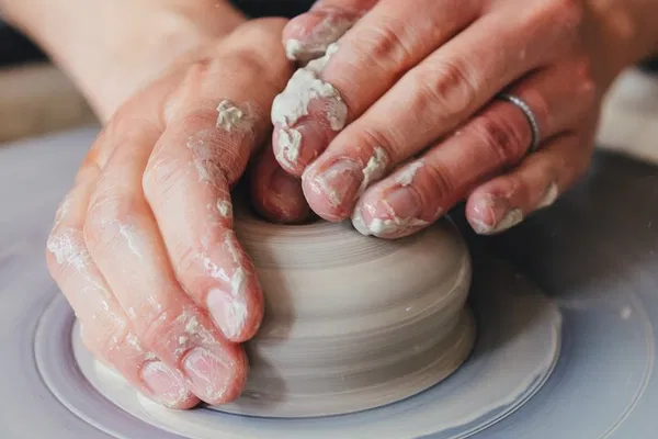 Potter's Wheel Fun in the Cotswolds!