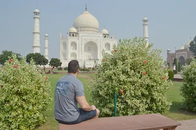 Agra's Aerial Adventure: Taj Mahal & Fort Private Day Trip