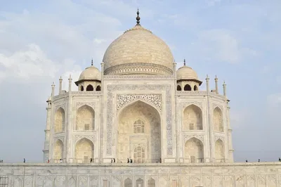 Unveiling Agra's Majesty: A Private Taj Mahal Day Tour from Delhi