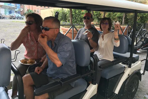 Rome's Culinary Gems: A Golf Cart Foodie Adventure