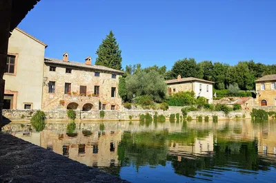 San Quirico Historic Walk: Private Tuscan Tour