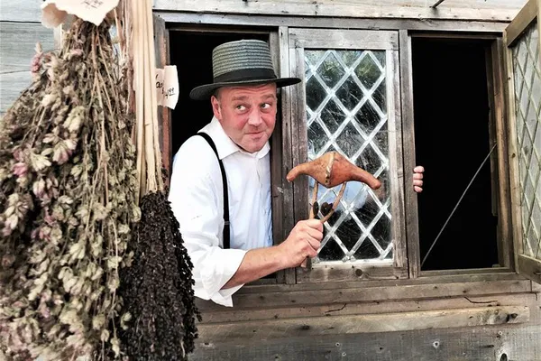 Salem History Walk: Witch Trials & Historic Sites