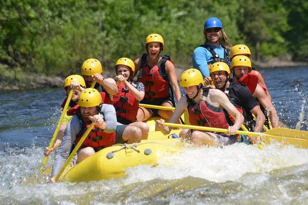 Conquer the Rapids: A Thrilling White Water Rafting Adventure on the Rouge River