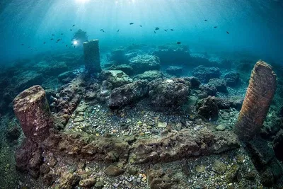 Discover Baia's Sunken Roman City: Scuba Dive Adventure