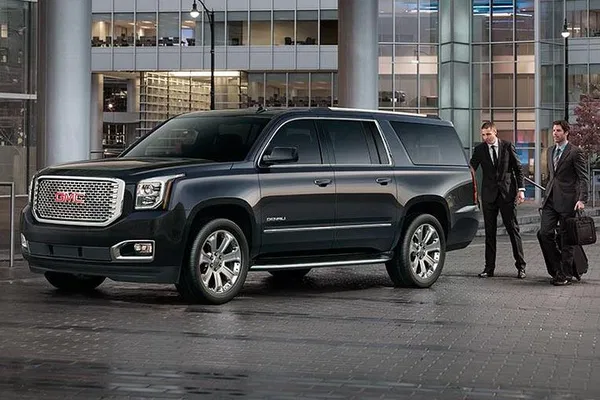 Luxury Airport Transfers: Arrive in Style in Boston