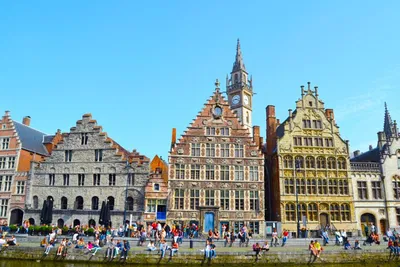 Ghent's Grandeur: Unveiling History on Foot