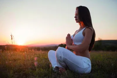 Umbrian Serenity: Rejuvenate with Open-Air Yoga