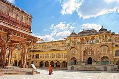 Unveiling India's Golden Triangle: A Luxurious 6-Day Private Tour