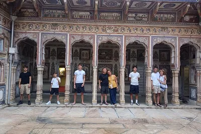 Rajasthan's Artistic Heritage: A Shekhawati & Mandawa Day Tour from Jaipur