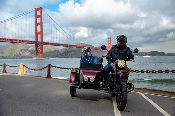 San Francisco Sidecar Adventure: Laughs, Landmarks, and Wind-in-Your-Hair Thrills!