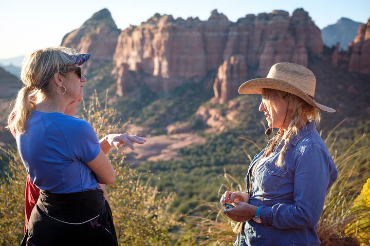Unforgettable Mogollon Rim Jeep Adventure: Sedona's Thrilling Off-Road Journey