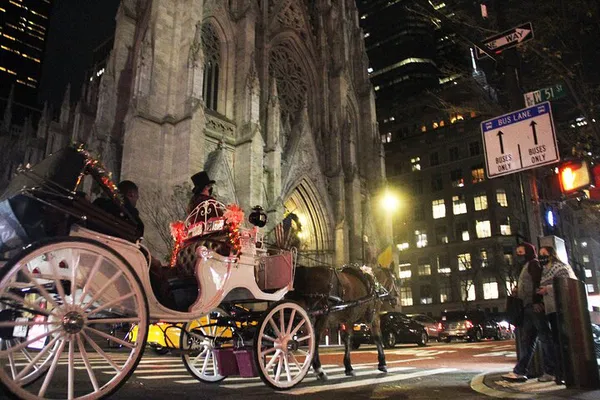 Enchanted Evenings: NYC Horse-Drawn Carriage Ride Through Iconic Landmarks