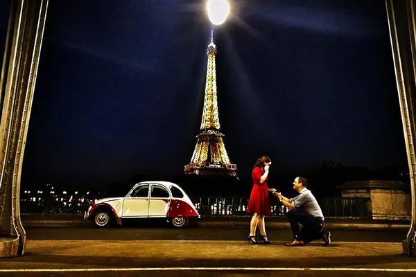 Paris by Night: Vintage 2CV Tour - Discover the City of Lights in Style!
