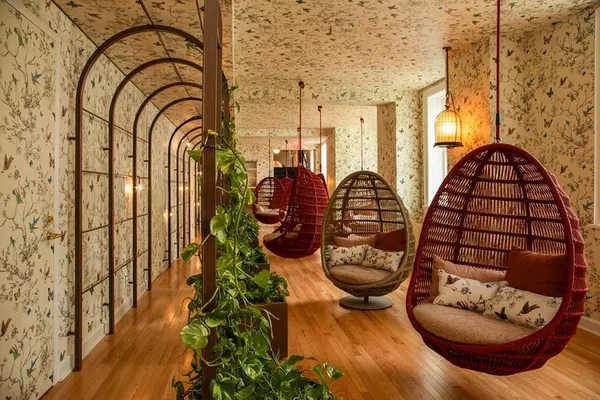 QC NY Spa: Manhattan Skyline Relaxation & Wellness Escape