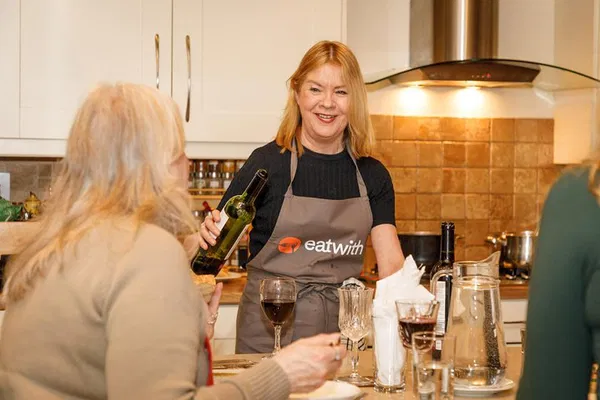 Dublin Cooking Class: Irish Dinner & Craic!