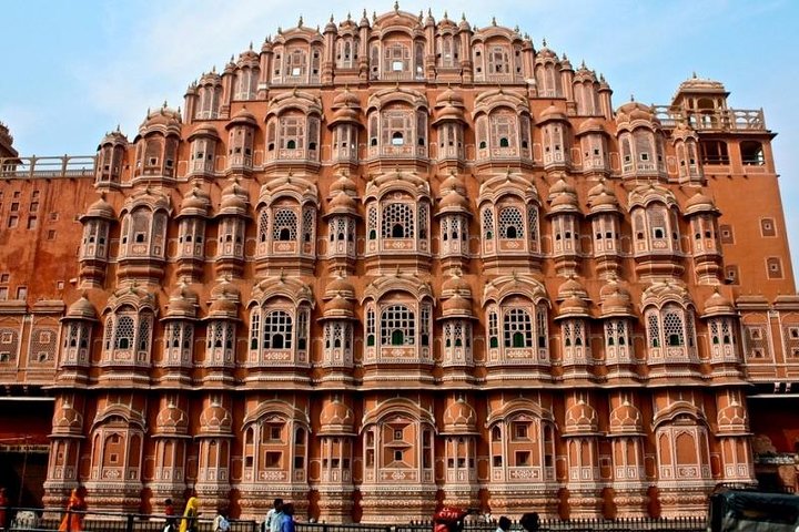 Explore Jaipur's Majesty: A Private Car & Driver Tour