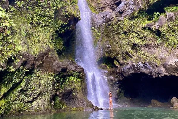 Maui's Best Waterfall Adventure: Cliff Jump & Photos!