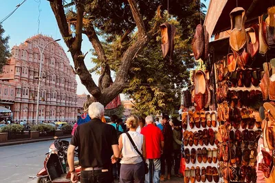 Jaipur's Bazaar Bonanza: A Flea and Street Market Adventure