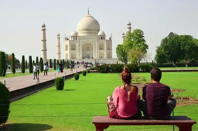 Taj Mahal Day Trip from Delhi: Private Car & Guide