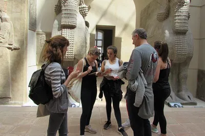 Louvre Museum: Teens Detective Tour