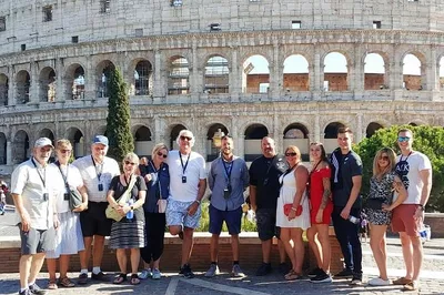 Colosseum, Roman Forum & Palatine Hill Small Group Tour