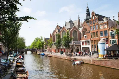 Brussels to Amsterdam: Convenient, Luxurious Private Transfer