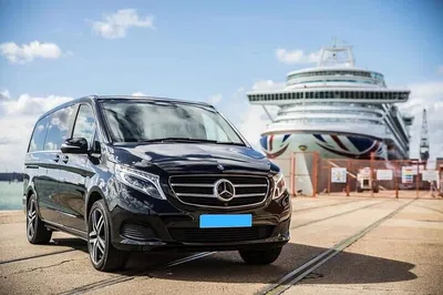 Private Rotterdam Transfer to Amsterdam Airport