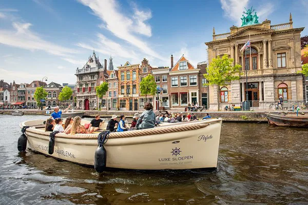 Haarlem Canal Tour: Live Guide & Hidden Gems!