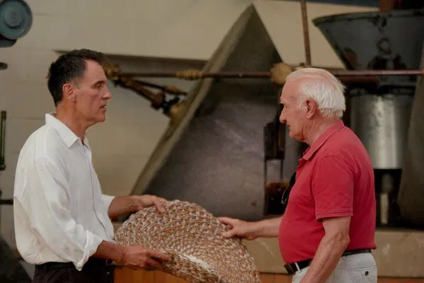 Soller Valley Olive Oil Tour & Tasting in Historic House