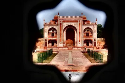 Image 3