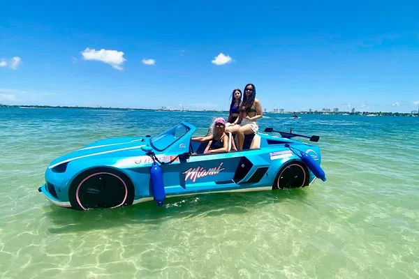 Miami Jetcar Rental: Cruise Like a Celebrity on Water!