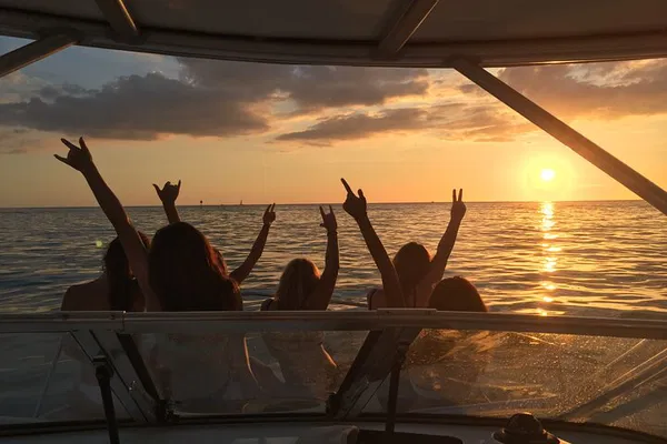 Anna Maria Island Sunset Boat Tour: History, Serenity & Wildlife Await!
