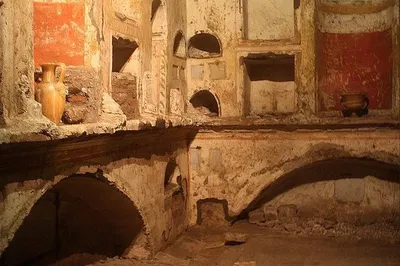 Tomb of St. Peter's Exclusive Scavi & Basilica Tour