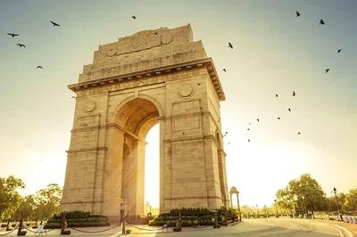 Discover Delhi's Treasures: A Private Full-Day City Tour
