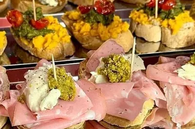 Venice Culinary Adventure: Savor Street Food & Hidden Gems