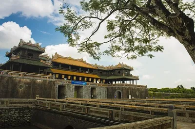 Hue Full-Day Tour from Hoi An: Imperial Citadel & River