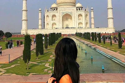 Unveiling Agra: A Same-Day Taj Mahal & Fort Adventure from Delhi