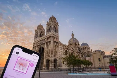 Marseille Wedding Challenge: A Hilarious City Scavenger Hunt!